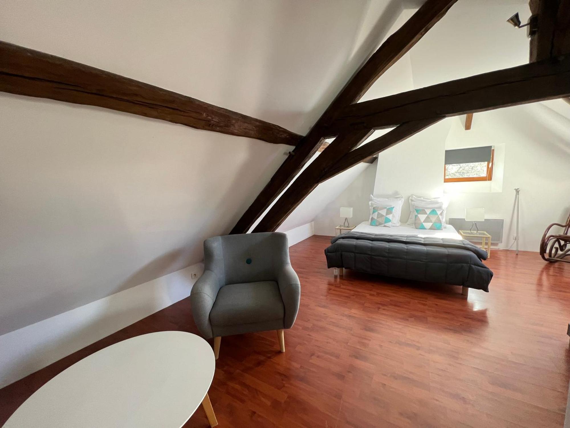 Le Moulin De Corneil Bed & Breakfast Mezilles ภายนอก รูปภาพ